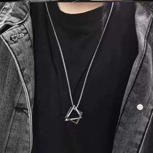 Collar de Cadena Larga de Acero Inoxidable con Colgante de Aleación Estilo Hip Hop para Mujer y Hombre Accesorios de Joyería de Moda para el Día de San Valentín - Product Image 1