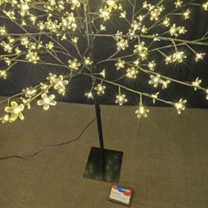 Élégante lampe d'<span class=keywords><strong>arbre</strong></span> de <span class=keywords><strong>cerisier</strong></span>, pétales <span class=keywords><strong>LED</strong></span> roses à haute luminosité, cadre en métal durable pour la décoration intérieure et extérieure des fêtes - Product Image 6