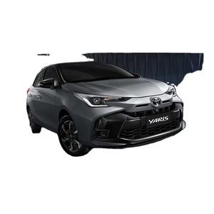 Voiture <span class=keywords><strong>hybride</strong></span> <span class=keywords><strong>YARIS</strong></span> d'occasion à vendre - Moteur turbo, sièges en cuir, intérieur sombre, conduite à gauche, transmission <span class=keywords><strong>automatique</strong></span> - Product Image 1