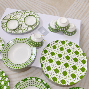 Hot Selling Green 41pcs European Luxury <b>Bone</b> <b>China</b> Fruit Plate and Porcelain <b>Dinner</b> <b>Set</b> - Product Image 2