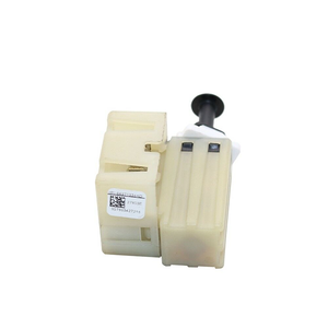 Interrupteur <span class=keywords><strong>de</strong></span> feux stop <span class=keywords><strong>de</strong></span> pédale <span class=keywords><strong>de</strong></span> <span class=keywords><strong>frein</strong></span> pour voiture Chrysler Dodge 4671336AB 04671336AD CSFHU091AA 04671334 68003916AA - Product Image 1