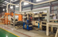 Presse hydraulique automatique pour le travail du bois, pour ligne de production de MDF, capacité de 500 m³/jour