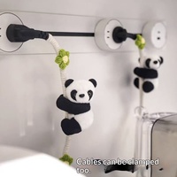 Directo de Fábrica: Muñeco de Peluche Panda Súper Suave con Clip, Pequeño Colgante Giratorio, Diseño de Bambú en Árbol y Planta en Maceta, para Alivio del Estrés, Malla de PP
