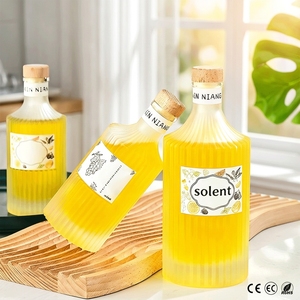 Personalizado 500 ml 700 ml 750 ml Claro Redondo Rayas verticales Fondo grueso Licor Vino <span class=keywords><strong>Vodka</strong></span> Whisky Ron Tequila Botella con tapa de corcho - Product Image 1