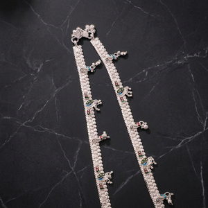 Bracelets de cheville élégants en argent Payal avec réglage de cercle pour les femmes à la mode d'origine indienne accessoire soucieux de la mode - Product Image 1