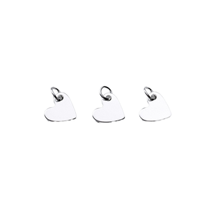 Pendentifs classiques en argent sterling 925, forme de petit cœur, plaqués argent, pour femmes, fabrication de bijoux fins, par un fabricant direct. - Product Image 1