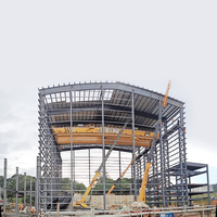 Edificio de Almacén Prefabricado con Estructura de Acero Galvanizado, Correas C/Z, Ventanas de Aleación de Aluminio, Puertas Enrollables, Tamaño y Color Personalizables