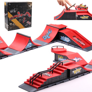 Ensemble de skateboards à doigts 6-en-1 pour la vente en gros, avec rails et jouet mini-skateboard FSBPS-02 – Vente en gros de skateboards à doigts - Product Image 4