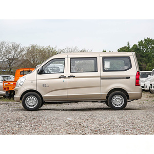 Wuling Rongguang S 2023 d'occasion, version de base 1.5L, 5/7 places, monospace essence, fourgonnette commerciale pratique, faible kilométrage et sans accident - Product Image 3