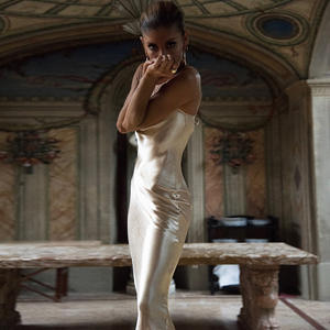 فساتين سهرة رسمية-ثنيات بدون حبال-فستان حفلات نسائي من الساتان البسيط فساتين أنيقة جديدة عارية الذراعين - Product Image 4