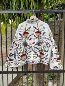 Veste longue Suzani brodée à la main attrayante pour femmes Printemps Bohème Boho Gypsy Crewel Festival Cadeau spécial - Product Image 4