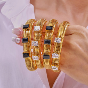 B039 impermeable 18K chapado en oro de acero inoxidable <span class=keywords><strong>cuello</strong></span> de <span class=keywords><strong>cisne</strong></span> pulsera joyería de moda brazaletes de diamantes para mujeres - Product Image 4
