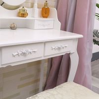 Table de toilette moderne minimaliste en bois massif avec miroir, coiffeuse de style européen avec éclairage et cinq tiroirs, table de toilette pour chambre à coucher