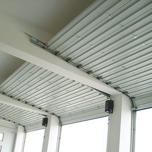 <span class=keywords><strong>Porte</strong></span> sectionnelle <span class=keywords><strong>en</strong></span> acier pour quai <span class=keywords><strong>de</strong></span> chargement vertical isolé thermiquement pour entrepôt industriel - Product Image 5