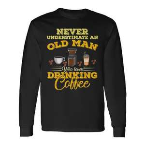 Camiseta de manga larga con estampado de nevera: Nunca subestimes a un anciano que ama beber café - Product Image 1