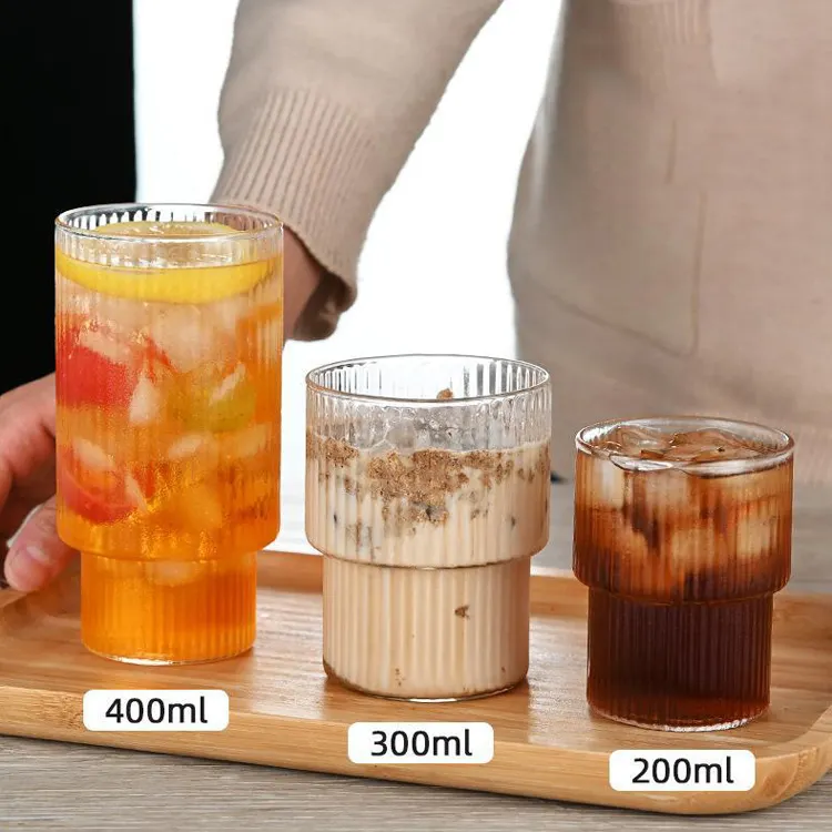 Hot Sale Großhandel Vertikale Streifen Glas Tee tassen Benutzer definierte gerippte Kaffeetasse Weinglas