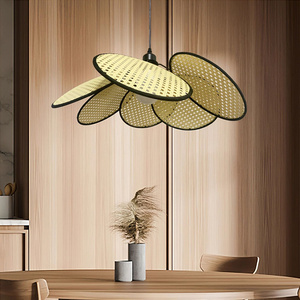 Lustres et suspensions en rotin pliables, adaptés aux ventes en e-commerce - Product Image 4