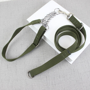 Collier pour chien vert armée réglable en P-Chain pour chiens de taille moyenne et grande, idéal pour la promenade - Product Image 1