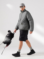 Vente en gros Veste de sport déperlante personnalisée Veste coupe-vent de couleur unie à col montant pour hommes