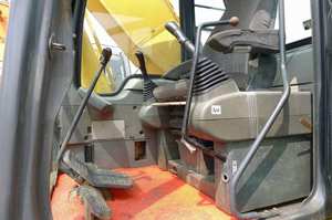 Excavadora usada en buenas condiciones Komatsu PC220 220-7 PC220LC Excavadora japonesa original con buen rendimiento - Product Image 4