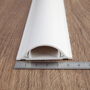 Goulotte de protection de câbles en PVC blanc pour sols et revêtements de <span class=keywords><strong>sol</strong></span> - Product Image 1
