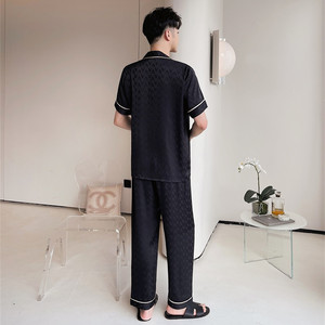 Usine <span class=keywords><strong>en</strong></span> gros hommes vêtements de nuit été nouveaux hommes glace <span class=keywords><strong>soie</strong></span> trois pièces ensembles couleur Pure Jacquard luxe à manches courtes pyjamas - Product Image 4