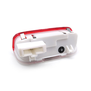 หลอดไฟโปรเจคเตอร์โลโก้ติดประตูรถยนต์ ADT Factory Wholesale OEM ผลิตในจีน สำหรับรถยนต์ VW Golf - Product Image 4
