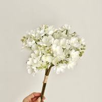 Realistiche handgemaakte zijden kunstmatige jasmijnboeket decoratieve bloemen groothandel bruids thuis supermarkt ornament