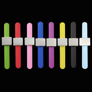 Anneau magnétique professionnel pour poignet de salon de coiffure, attache pour maquillage, bracelet de montre - Product Image 1