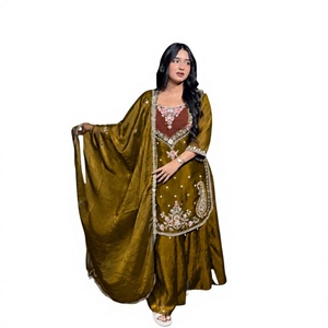 Robe Anarkali pour femme en soie mousse vert olive brodée, style traditionnel indien pakistanais, longueur ras du sol, coupe ample, pour mariage - Product Image 1