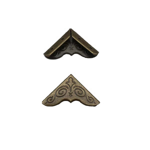 Mingmao Hardware Antique Bronze Corner Protector 0.4 3mm Metal For Wooden Tables Modern Chinese Style - Product Image 2