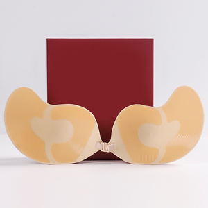 Sujetador Adhesivo Reutilizable sin Tirantes, Sujetador de Silicona Invisible con Efecto Push-Up, Sujetador Adhesivo Suave para Deportes, Traje de Baño, Caja de Papel - Product Image 1