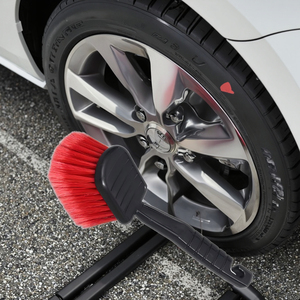 हैंग होल कार वॉश ब्रश कार सीट के लिए लंबे बालों की देखभाल ब्रश करना और सोफे की सफाई - Product Image 4