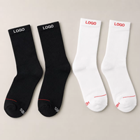 Chaussettes de sport personnalisées en gros, chaussettes athlétiques en coton pour hommes, respirantes et rembourrées, pour la course à pied et la salle de sport