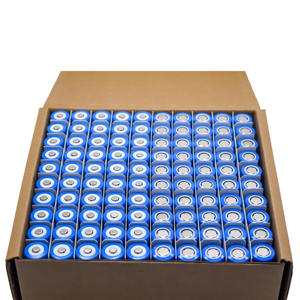 Batteria al Litio Ricaricabile 18650 3.7V 1800mAh 2000mAh 2200mAh 2600mAh 3500mAh Batterie Cilindriche - Product Image 3