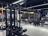 SK-Commercial – Machine de musculation multi-stations 8 postes, équipement de fitness multi-stack pour l'entraînement de force