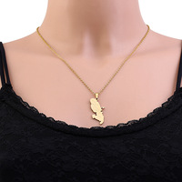Martinique Île Carte Étanche En Acier Inoxydable Mode Bijoux Collier Pendentif En Gros pour Femmes Hommes
