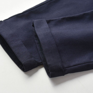 Nouvel ensemble de vêtements d'uniforme scolaire pour nouveau-nés et tout-petits : chemises et pantalons en coton blanc pour garçons (vente en gros) - Product Image 6