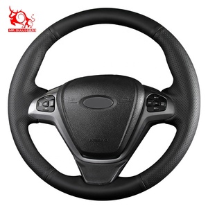 Accessoires d'intérieur designer en fibre de carbone couture couverture de volant pour <span class=keywords><strong>Ford</strong></span> Ka plus <span class=keywords><strong>Fiesta</strong></span> ST200 escorte B-MAX 2013 <span class=keywords><strong>2015</strong></span> 2017 - Product Image 6