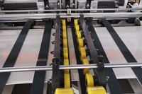 Nouvelle machine à coudre les cartons entièrement automatique à haute efficacité pour carton ondulé, 800 clous/min, largeur de travail 2400-3000 mm