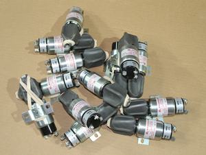 Válvula Solenoide LL001140 para excavadora Sumitomo <span class=keywords><strong>Linkbelt</strong></span> - Product Image 4