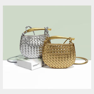 Sac à bandoulière élégant en cuir tressé motif sardine pour femme, pochette tendance décontractée, mini sac boulette, sac à cosmétiques - Product Image 2