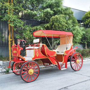 Buggy électrique rouge vif orné d'une finition dorée pour le transport dans les lieux touristiques et les cérémonies de mariage - Product Image 4