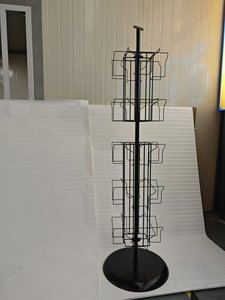 Espositore OEM per Riviste, Chiosco con Ripiani in Metallo Verniciato a Polvere Nero Girevole per Brochure - Product Image 2