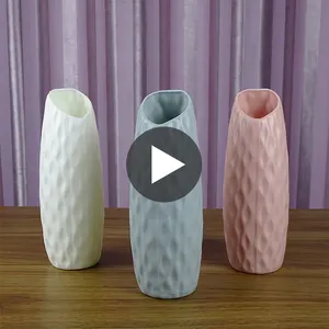 new design hot sell living room furniture household home decor Wet and Dry flower Plastic vases Flower Plants Bottle Container