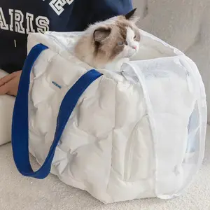 2023 Travel Portable Breathable Portable Cat Dog Carrier Bag Soft Nylon Puffy Pet Carrier