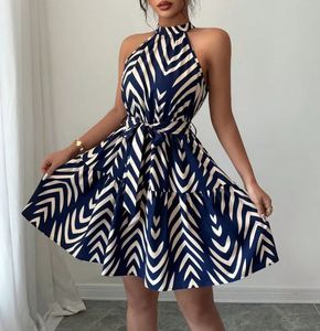 ชุดเดรสทรงเอแบบผูกคอสำหรับผู้หญิง ชุดเดรสปาร์ตี้ฤดูร้อนลายพิมพ์ดิจิทัล ชุดมินิเดรสลายทางแบบต่อผ้า ชุดลำลองสำหรับผู้หญิง - Product Image 2