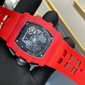 La montre-bracelet mécanique classique et raffinée pour hommes d'affaires est équipée d'un chronographe, d'un tachymètre et d'un affichage de la date - Product Image 2