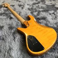 Guitare basse Custom Butter Bass 5 cordes avec micros actifs 9V