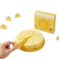 Balle anti-stress souple en PU en forme de fromage, en stock transfrontalier, emballage en boîte, pour les 7 ans et plus, vente en gros